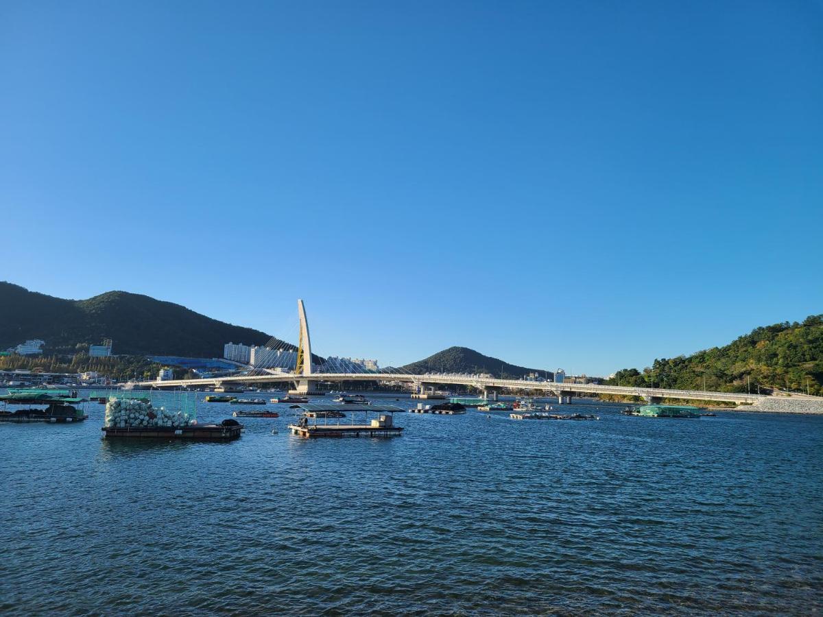 Ocean Marina Suite View Yeosu Εξωτερικό φωτογραφία